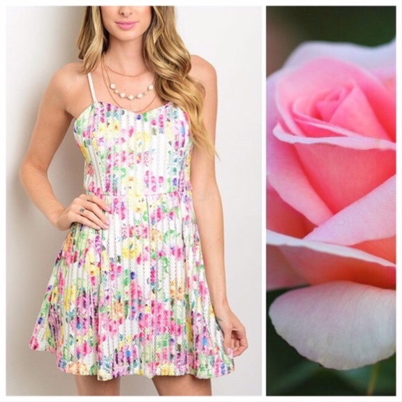 Painted Flowers Blooming Party Dress - Picture 5 of 8